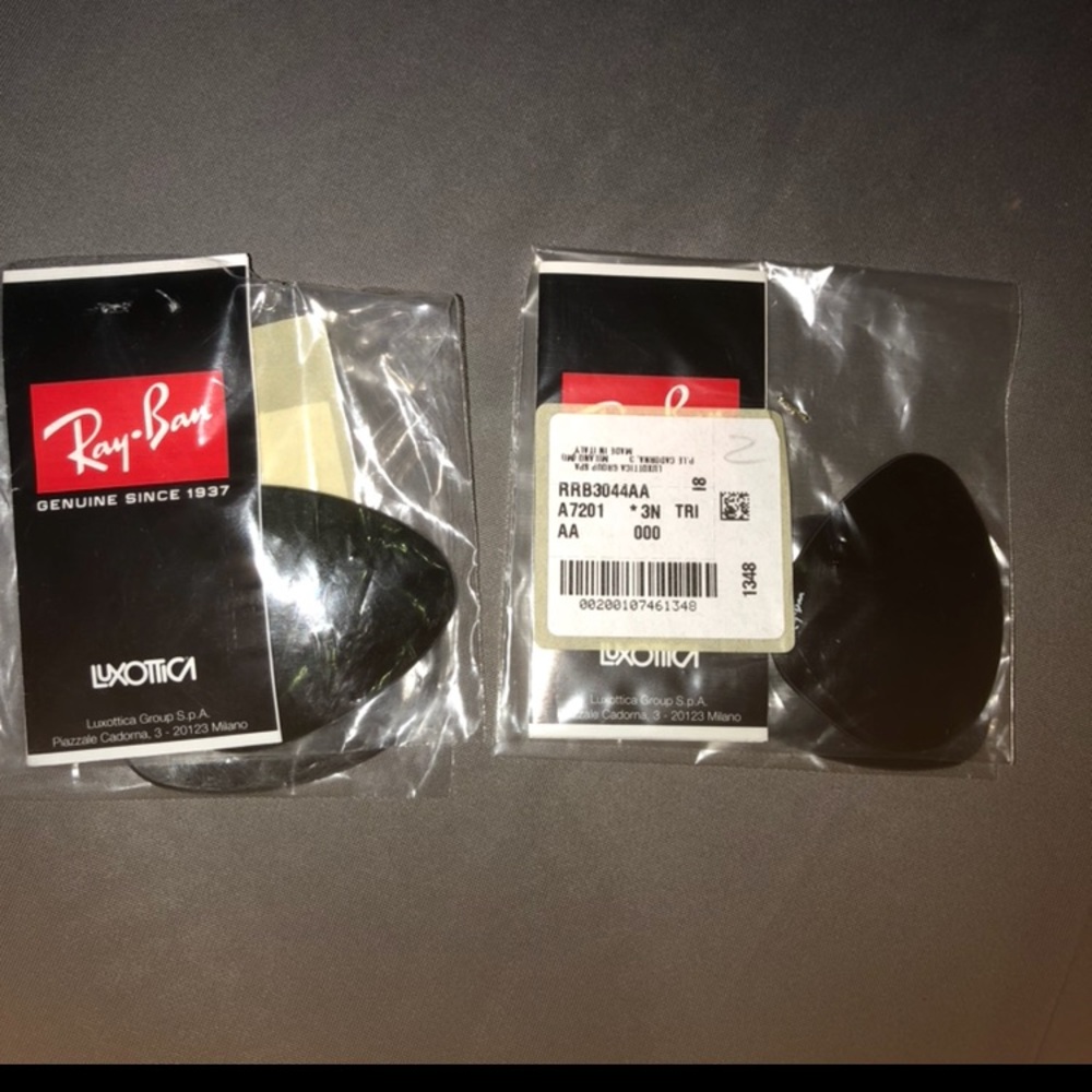 2 sizes of Ray Ban replacement lenses